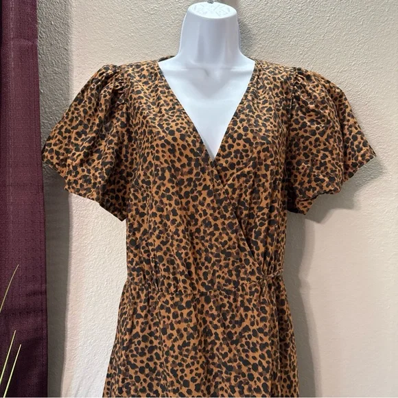 #702 Madewell flutter sleeve animal print wrap dress size large - Picture 2 of 13